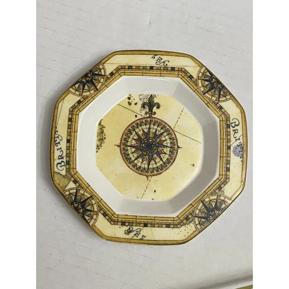 Small Wedgwood Atlas Octagonal Trinket Dish PlateBone China England‎ 1996